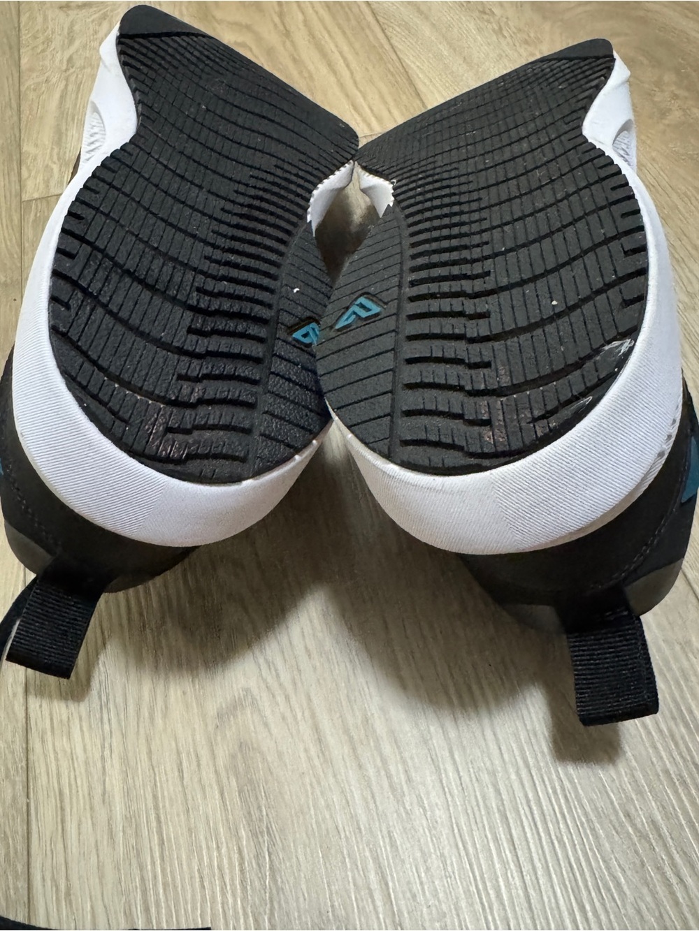 Vessi Tidal Men's Waterproof Sneakers Dyma-Tex Athleisure Travel Shoes 9.5 - Picture 10 of 12